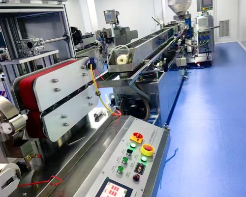 PVC挤出设备生线线